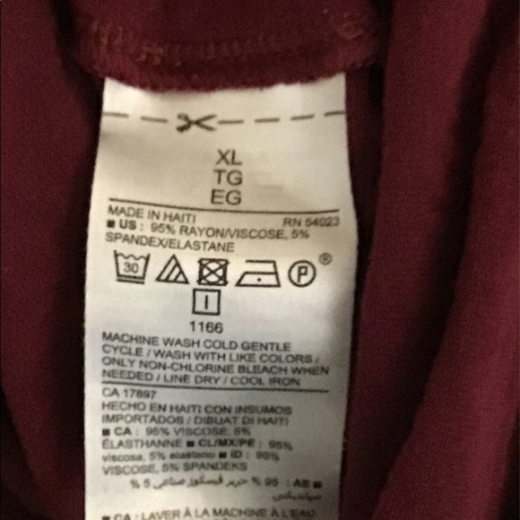 Old Navy Luxe Burgundy Top, XL, EUC - Picture 4 of 4